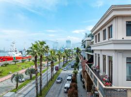 Acord Hotel & Balcony，位于巴统的酒店
