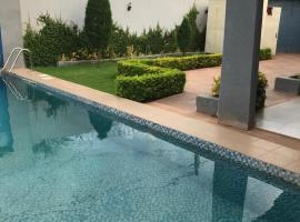 Villa meublée avec piscine，位于瓦加杜古的酒店