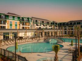 Residence Inn by Marriott Jekyll Island，位于杰基尔岛的酒店