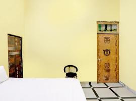 Hotel O J.M.D Restaurant &rooms，位于Jhājhar的酒店