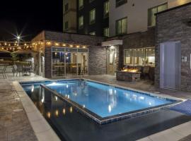 Fairfield Inn & Suites Monahans，位于莫纳汉斯的酒店