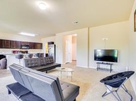 Less Than 20 Mi to Dtwn Austin Home in Quiet Neighborhood，位于玛诺的酒店
