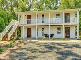 Charming Apartment in Downtown Georgetown!