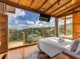 Charmosa cabana com vista incrível na serra VST005
