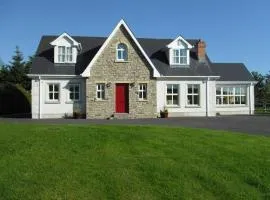 Hollyberry Lodge