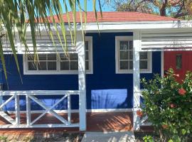 Blue Serenity，位于乔治镇的酒店