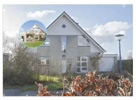 Holiday Home in Terherne near Scenic Friesland