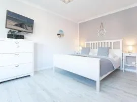 Haus Schwanensee Maritimes Ferienappartement am Plöner See