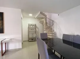 Casa com piscina em cabo frio