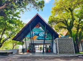 The West Cove Hotel，位于Banten的酒店