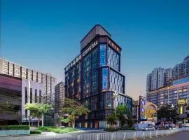深圳罗湖口岸国贸桔子水晶酒店