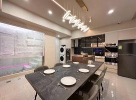 Kenting Sunnyside Villa，位于恒春古城的带泳池的酒店