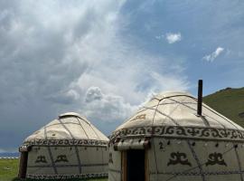 Yurt camp Asman at Song Kol lake