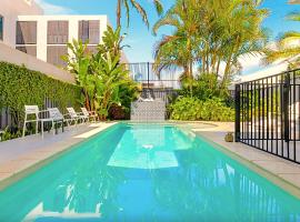 Fletcher Lane Boutique Stay Byron Central，位于拜伦湾的酒店