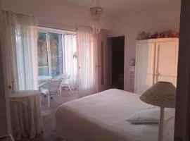 克里斯塔山林小屋