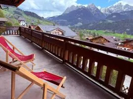 Chalet Bliss spacious six bedrooms and breathtaking views