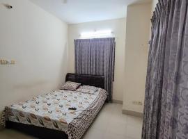 Budget Double Bed Single Room by Dhaka Airport Terminal 3，位于达卡的酒店