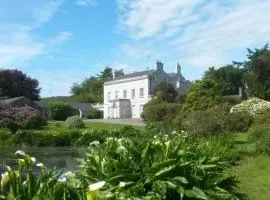 Kilmartin House - Georgian House on Private Estate and Farm
