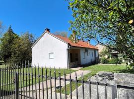 Stone House Apartment，位于Bileća的酒店