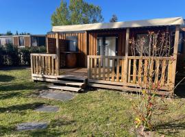 Bungalow Toscane 3 chambres，位于拉特斯特德布赫的酒店