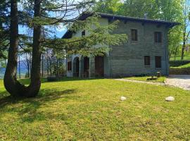 Villa Giordani affittacamere Boscoreale，位于Piandelagotti的酒店