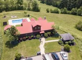 Big Sky Lodge - by The Chalets