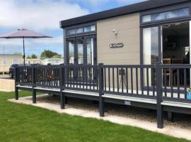 caravan to let，位于英戈尔德梅尔斯的酒店