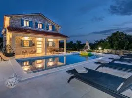 Villa Leana, a beautiful stone villa in a tranquil location