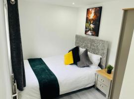 Cosy ground floor Apartment-Free Parking，位于曼彻斯特的酒店