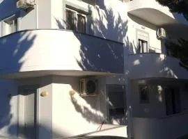 Vila REJANA
