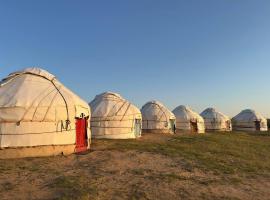 Khansar Family Yurt Camp