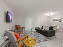 Trendy & Vibrant Unit City Experience