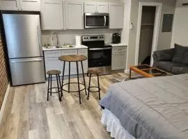 728 E. Broadway Ave., Unit 204, Maryville, TN.