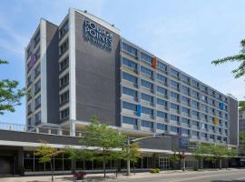 Four Points by Sheraton Windsor Downtown，位于温莎的酒店