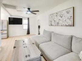 Stroll to Shore Retreat with Yard in Daytona Beach