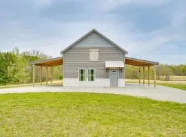 5 Mi to Lake Barkley Secluded Retreat in Kuttawa