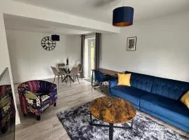 Contemporary Comfort 2 Bed Home