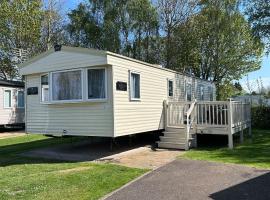 Caravan Turnberry 2 , Seton Sands, Wifi，位于塞顿港的酒店