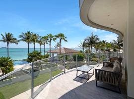 Cable Beach condo with ocean views，位于拿骚的酒店