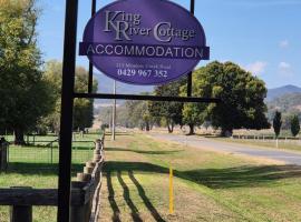 King River Cottage，位于Moyhu的酒店
