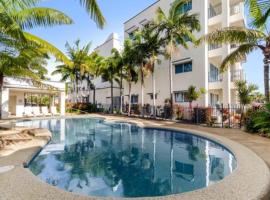 Madison Ocean Breeze Apartments，位于汤斯维尔的酒店