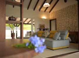 Vert Pré - Sublime maison avec vue imprenable，位于Croix Odilon的酒店