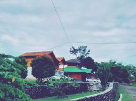 Dua Bidadari Villa，位于Cikanteh的酒店