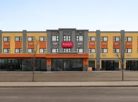 Ramada by Wyndham West Edmonton Hotel & Suites