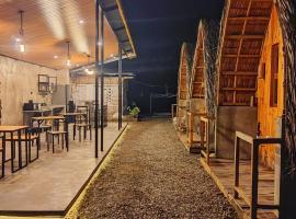 Casita Agnes Private Resort，位于Boac的带停车场的酒店