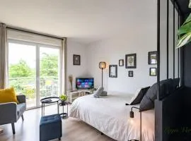 Logis Verde - Vue Nature & Parking Privé, A10 à 5min