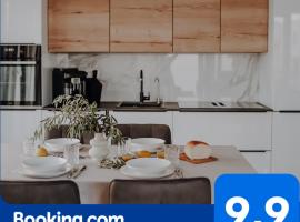 Lili Rose Mandre - Exclusive Family Apartments with Sea View, Just Steps from Beach，位于曼德雷的自助式住宿