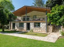 Yusalis Garden Hotel
