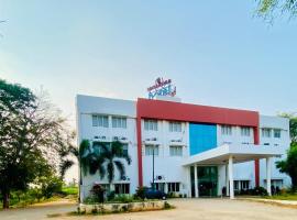 hotel sonamina，位于Samayapuram的酒店