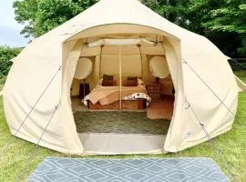 Luxury Glamping The Wye Valley for 2 to 4 Guests